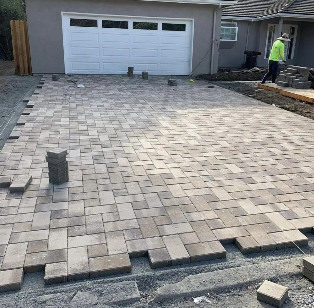 Reliable outdoor landscaping for residential properties in Fort Worth, TX by White Oak Landscaping