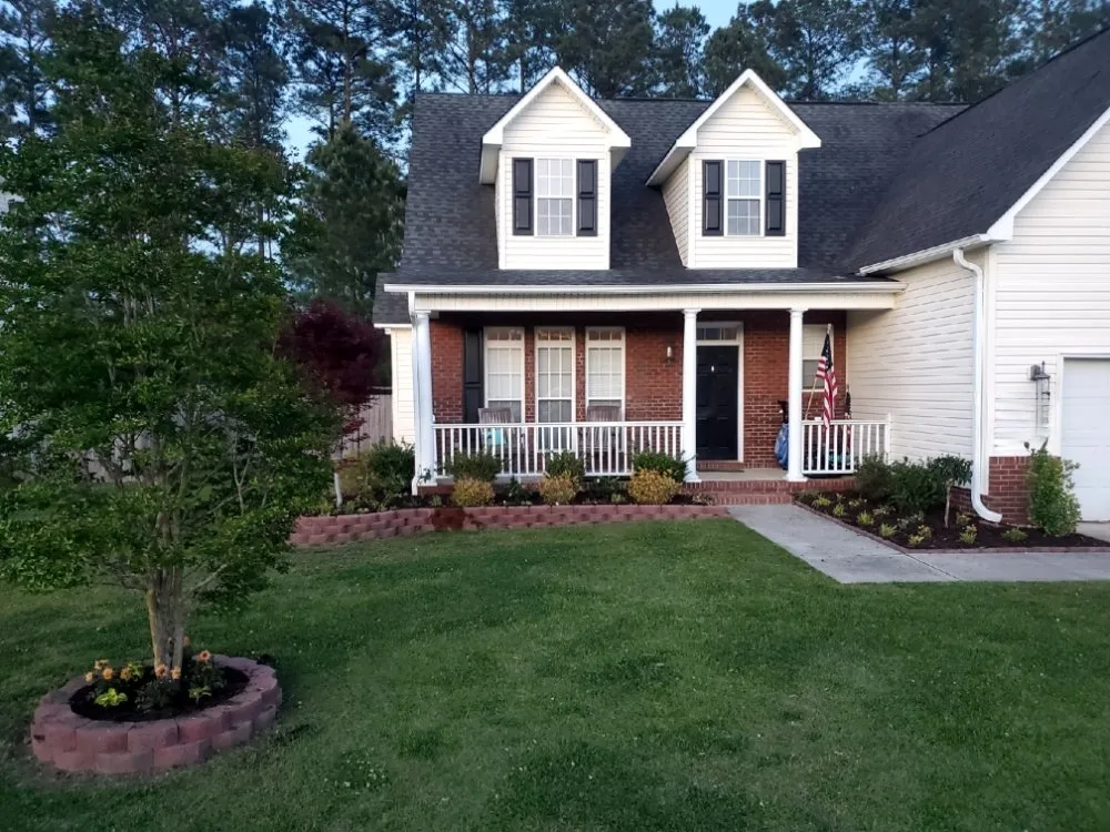 Professional lawn mowing service for beautiful yards in Hubert, NC by White Oak Lawn Care
