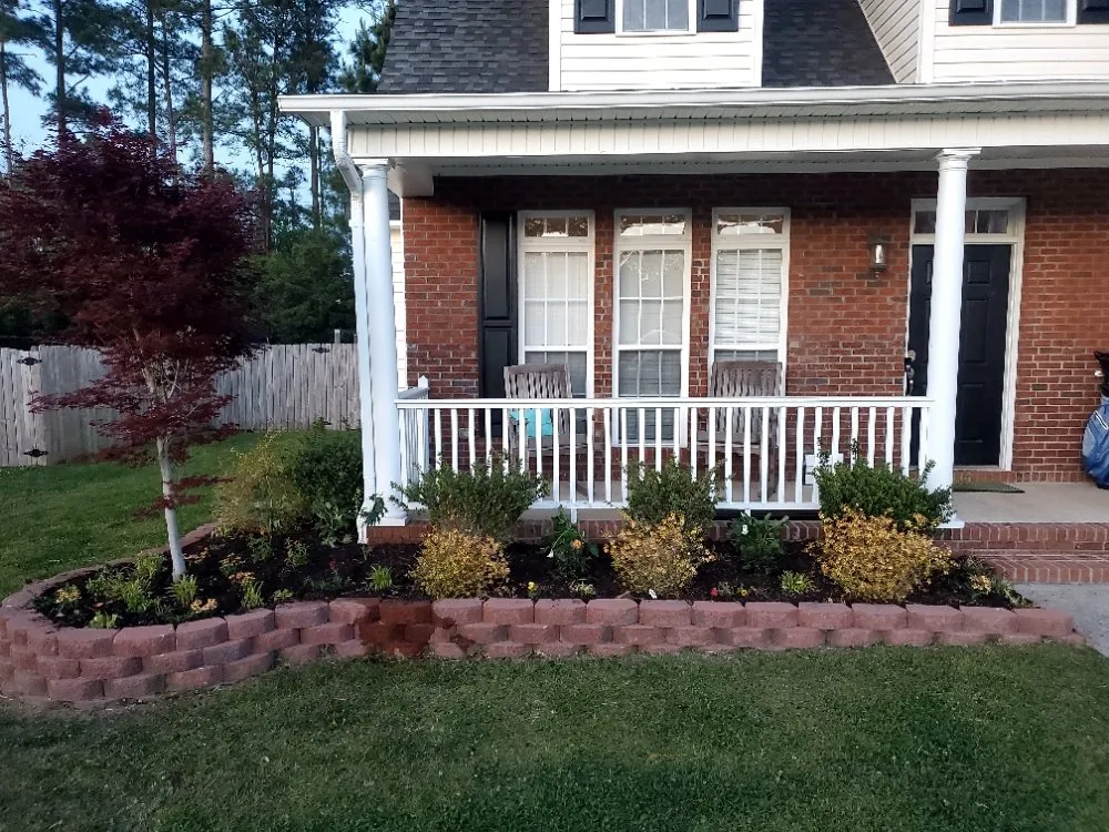 Professional lawn care service in Hubert, NC by White Oak Lawn Care