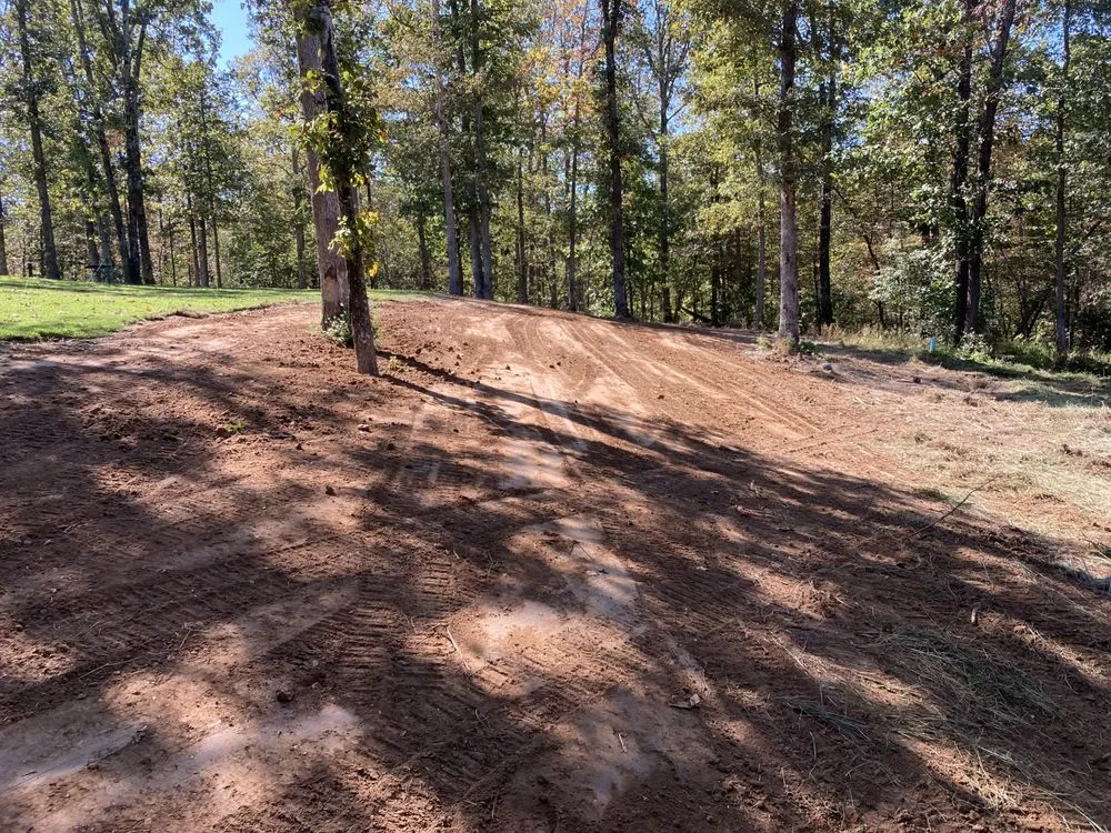 Expert outdoor landscaping in Fayetteville, AR - White River Dirtworks