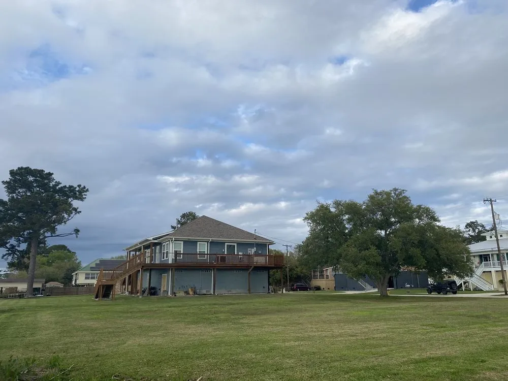 Professional landscaping services experts serving New Orleans, LA - White Sanitation Services