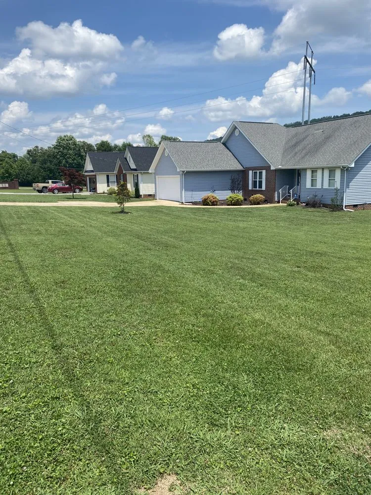 Trusted residential landscaping for residential properties in Ooltewah, TN by White Wash Outdoors