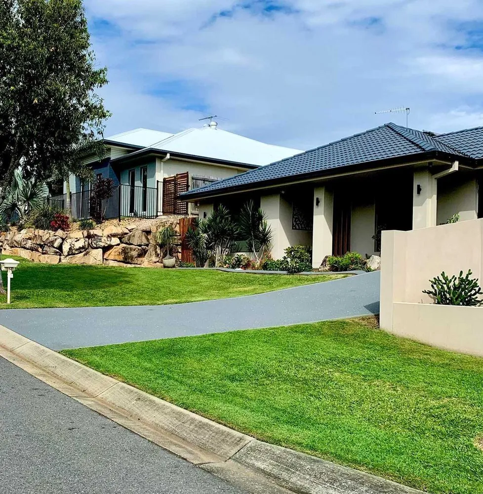 Affordable residential landscaping in Dallas, TX by Whitehall Lawn Care