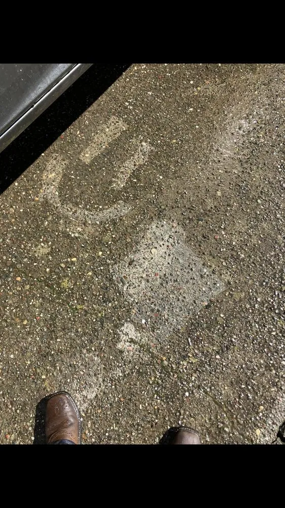 Custom lawn mowing service in Windsor, CA - Whitemam Lawn Care & Pressure Washing