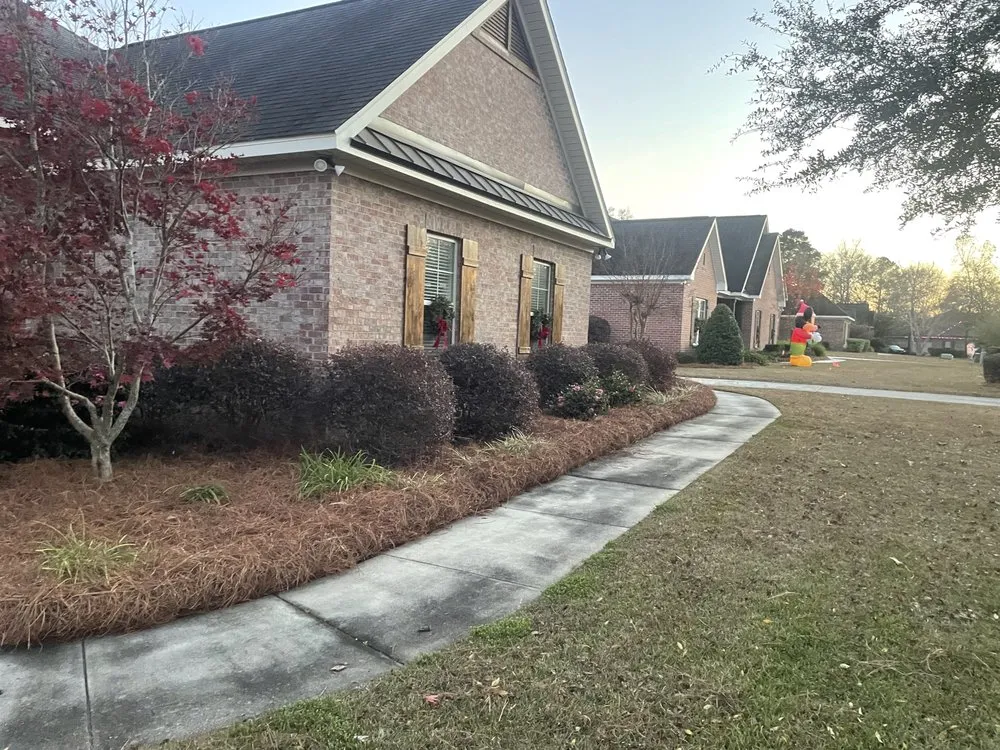 Top-rated yard maintenance for outdoor upgrades in Cottonwood, AL by White’s Outdoor