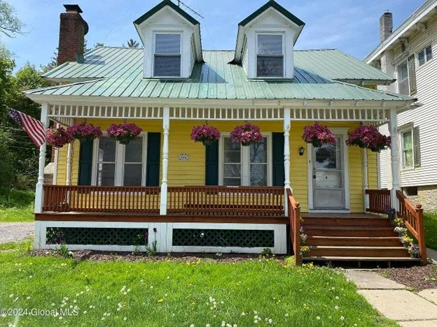 Top-rated lawn mowing service in Cherry Valley, NY - Whitestone Property Solutions