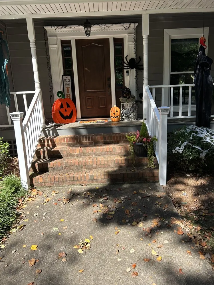 Top-rated outdoor landscaping with custom design in Charlotte, NC by Whitetail Residential Services