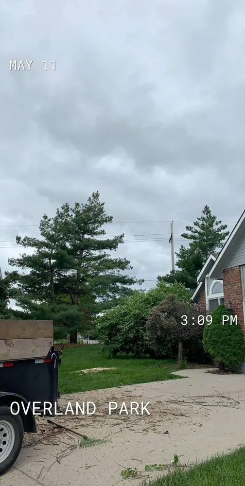 Custom residential landscaping for homes in Kansas City, KS by Whitewood Lawncare