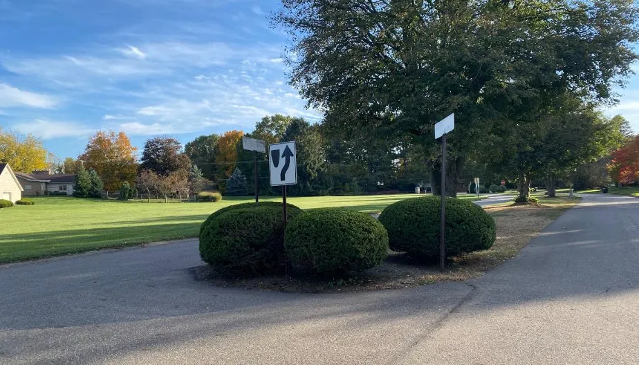 Custom yard cleanup service in Canton, OH - Whitmer's Lawncare and Landscape