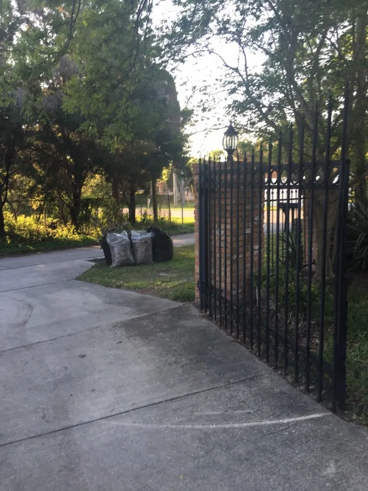 Custom yard maintenance experts serving Orlando, FL - Whitmore's Landscaping Services