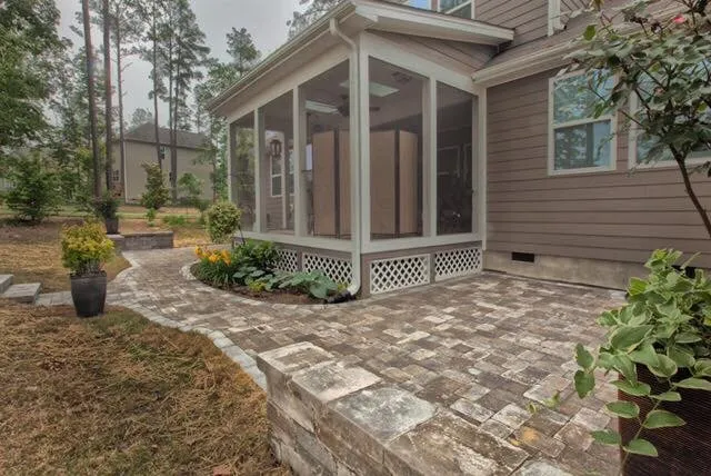 Reliable lawn care service for homes in Raleigh, NC by Whittaker Worx