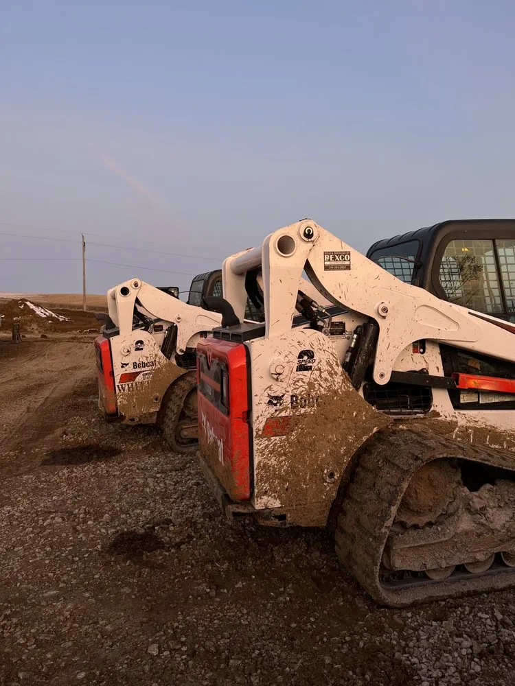 Affordable yard cleanup service experts serving Swisher, IA - Whitters Hardscapes