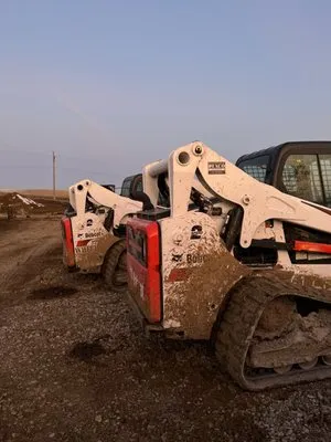 Whitters Hardscapes Logo