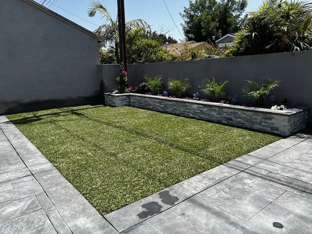 Top-rated garden landscaping for beautiful yards in Pico Rivera, CA by Whittier Fertilizer