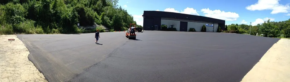 Affordable lawn care service experts serving Salisbury, MA - Whittier Paving