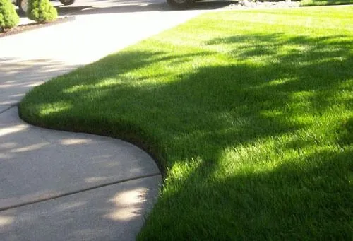 Trusted garden landscaping in Lafayette, LA by Who did it lawn service