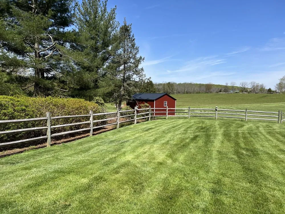 Top-rated outdoor landscaping in Flemington, NJ - Whole 9 Yards