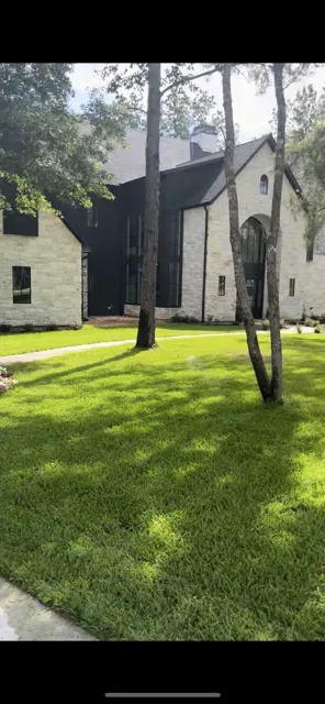 Local lawn mowing service for beautiful yards across Montgomery, TX - Whole Home Services