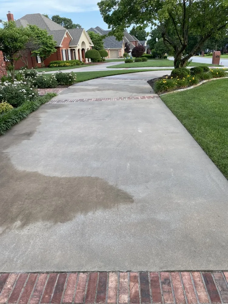 Reliable yard maintenance for year-round maintenance across Springdale, AR - Who’s Next Outdoor Services