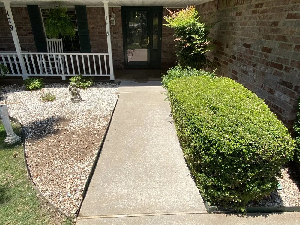 Top-rated outdoor landscaping experts serving Springdale, AR - Who’s Next Outdoor Services