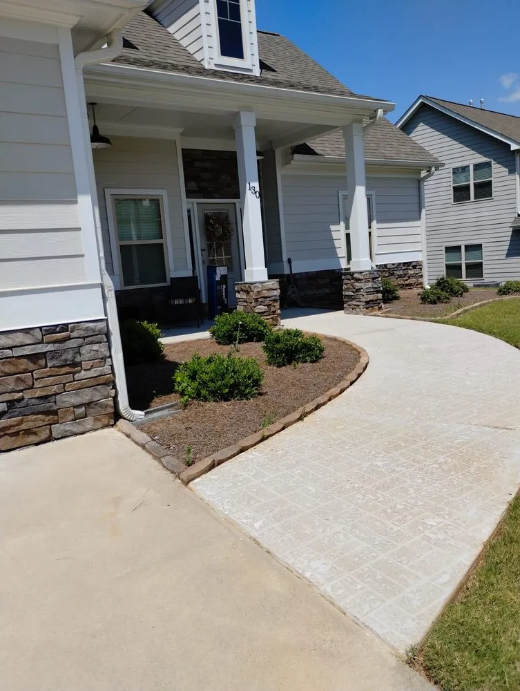 Reliable yard maintenance experts serving Temple, GA - Why Experts