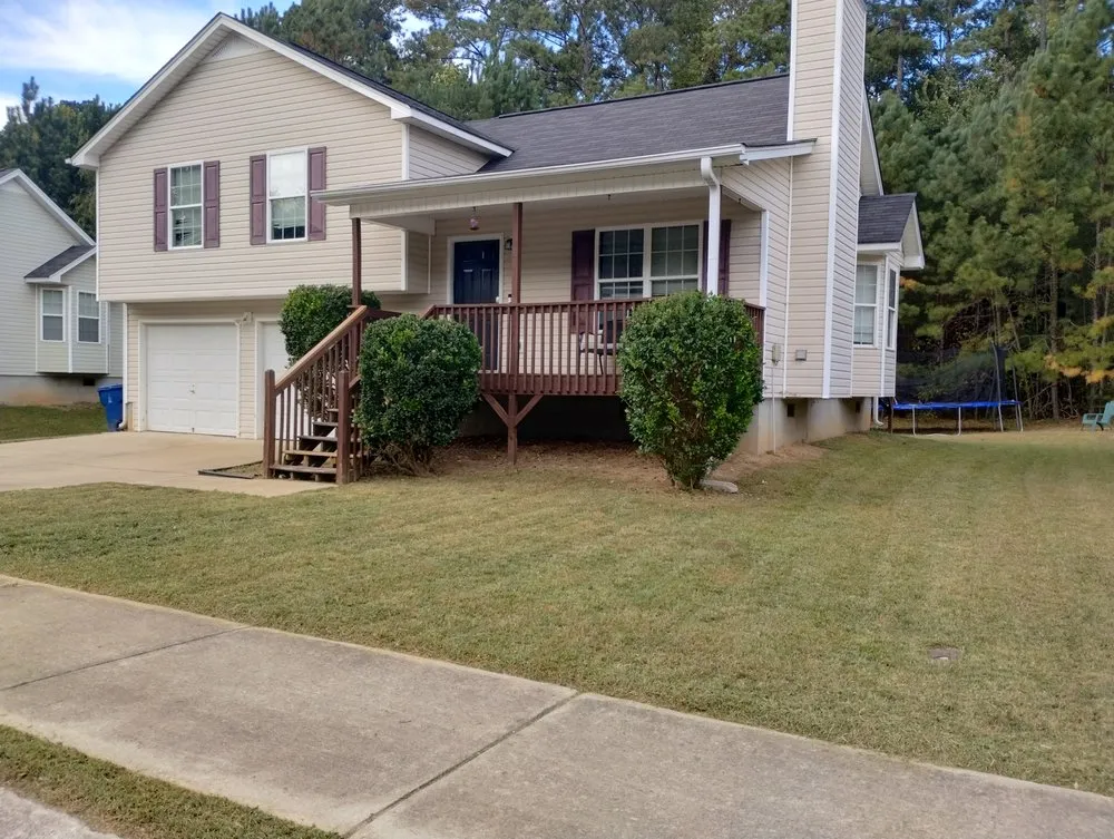 Expert lawn care service in Temple, GA - Why Experts