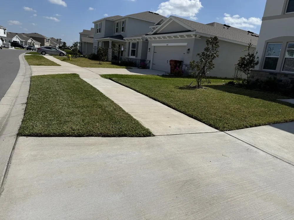Professional garden landscaping in Bartow, FL by Wichi Landscaping