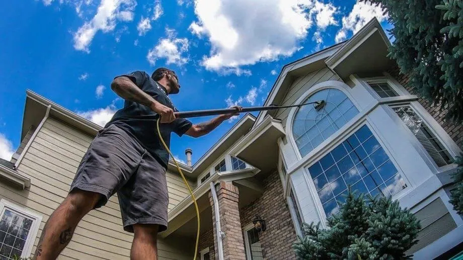 Trusted yard maintenance experts serving Wichita, KS - Wichita Exterior Cleaning