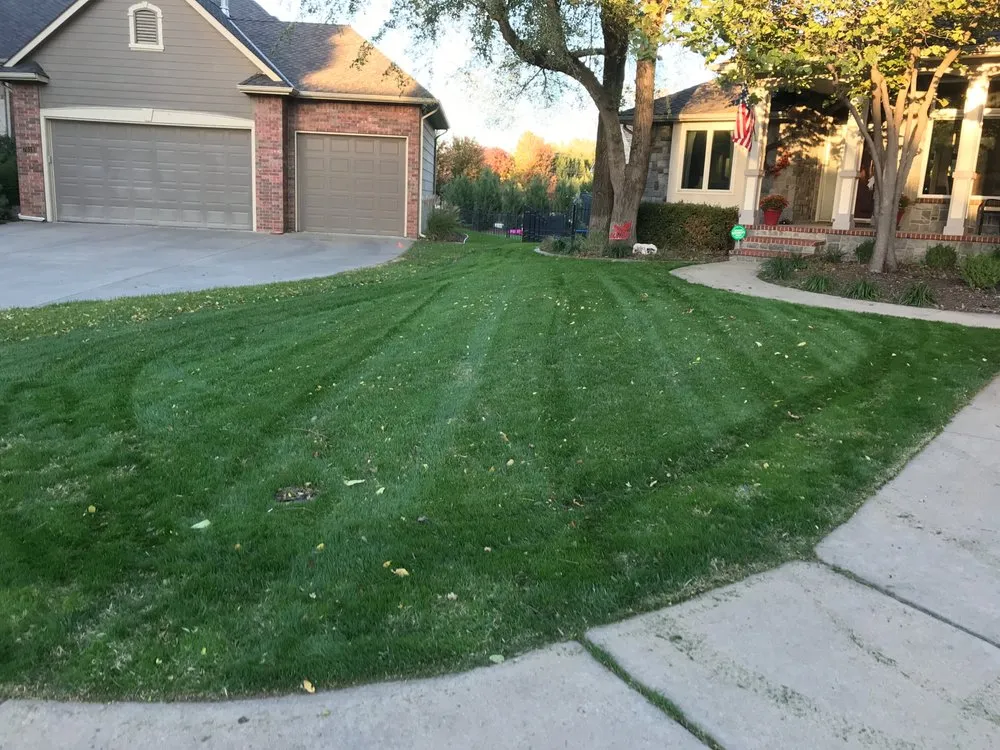 Top-rated landscaping services for year-round maintenance across Wichita, KS - Wichita Fertilizing