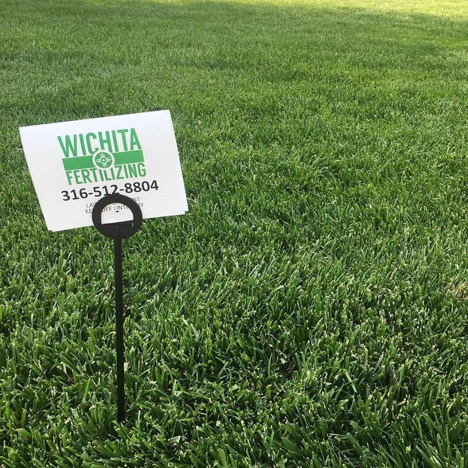 Expert garden landscaping in Wichita, KS - Wichita Fertilizing