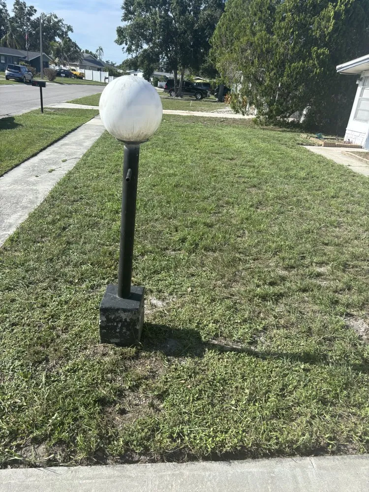 Expert garden landscaping in Sarasota, FL by Wicho Landscaping