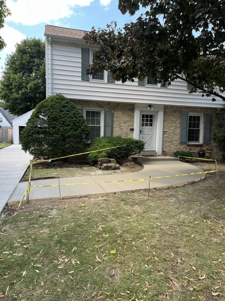 Professional lawn mowing service in Milwaukee, WI - Wick Services