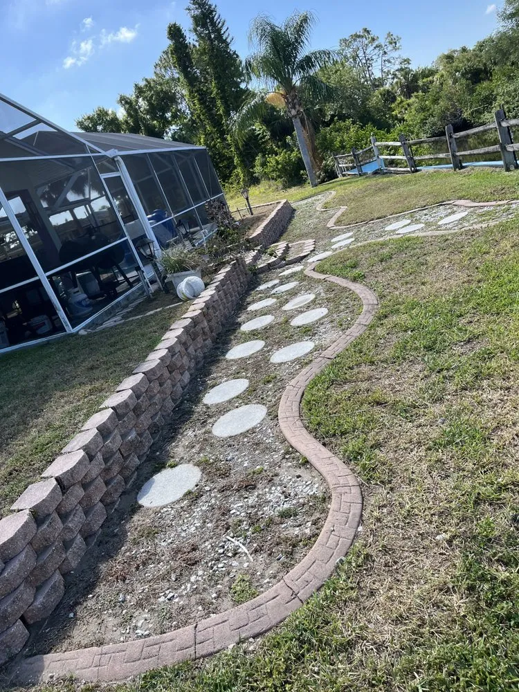 Expert residential landscaping in Port Charlotte, FL - Wicked Weed Wackaz