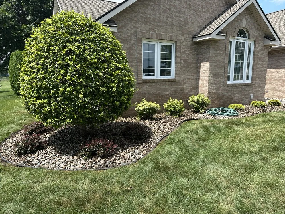 Professional landscape design experts serving Saginaw, MI - Wickham Landscaping