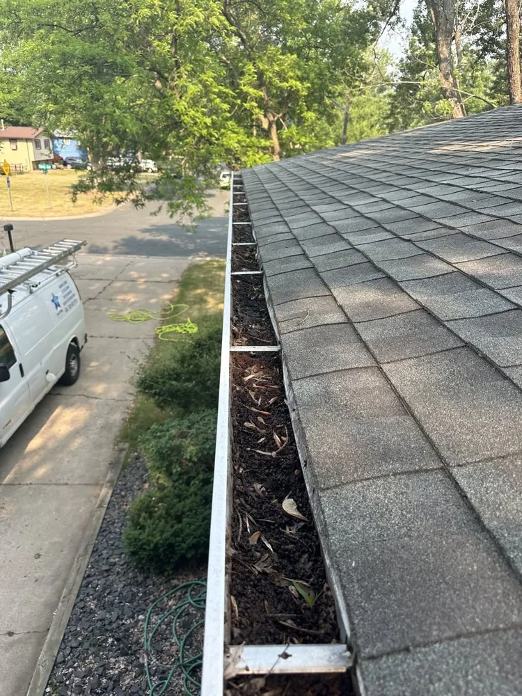 Reliable yard maintenance in Minneapolis, MN - Wick's Lawn Care