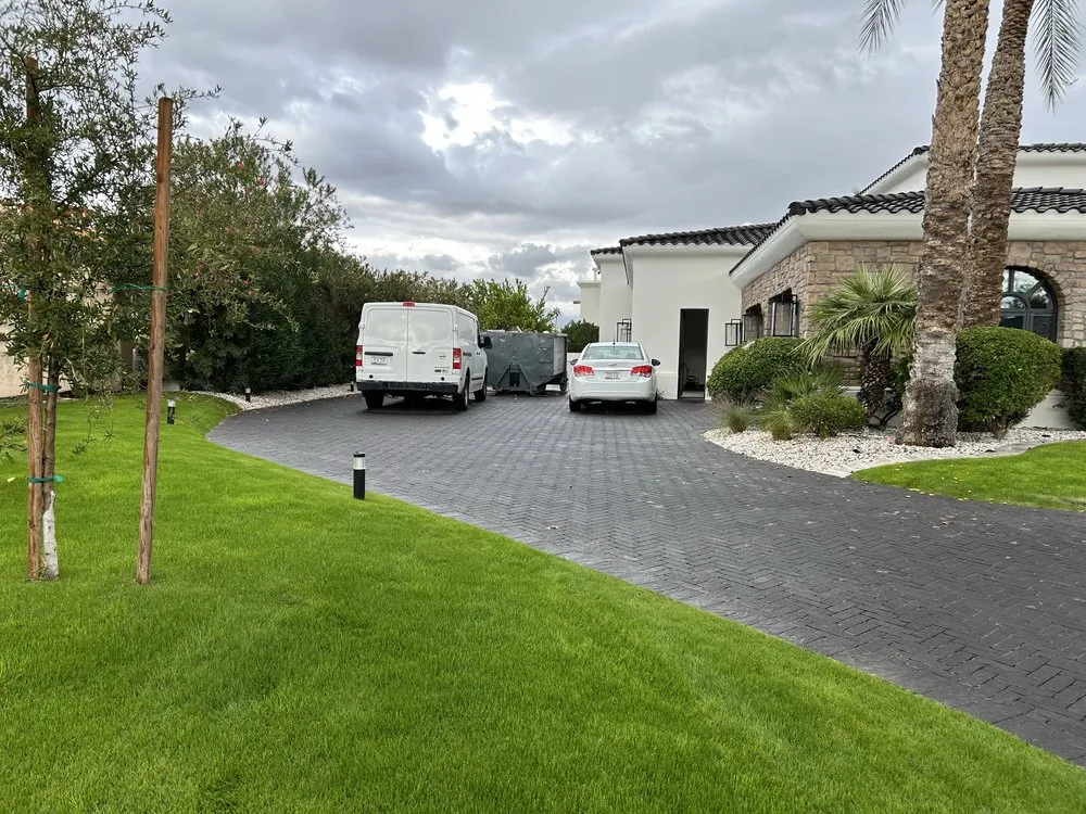 Top-rated landscaping services experts serving Phoenix, AZ - Wide Rock Landscaping