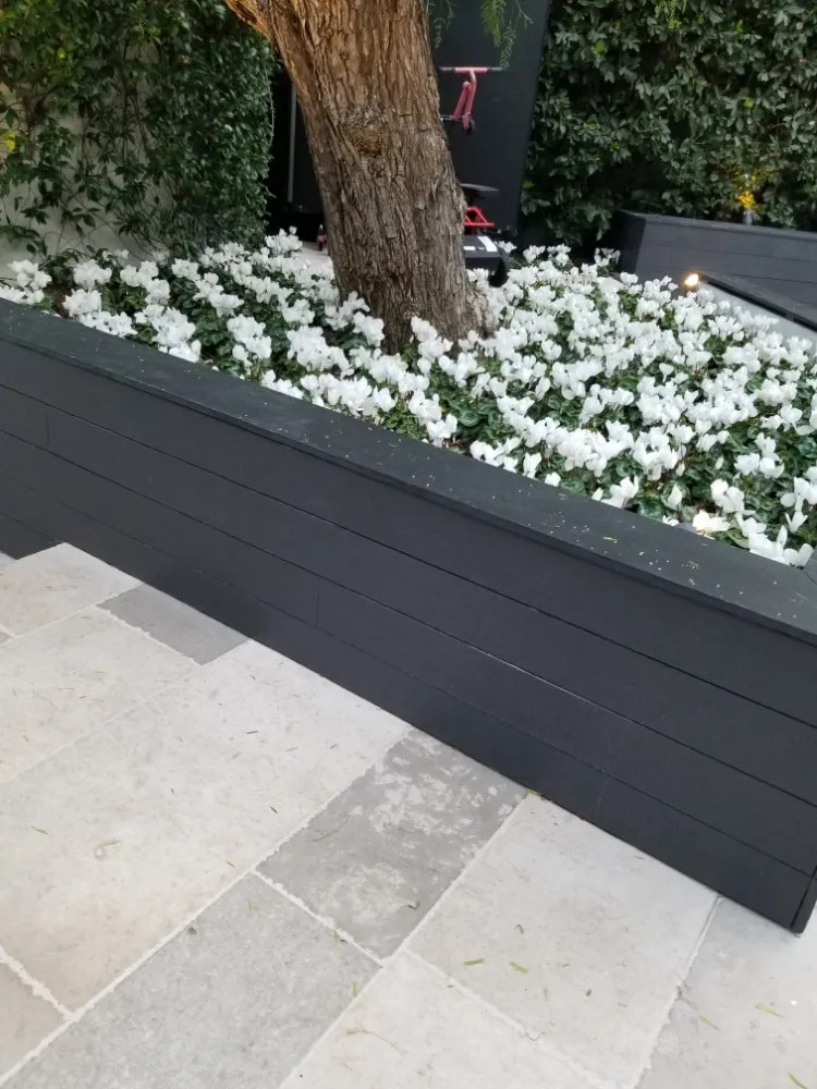 Trusted landscaping services in Tujunga, CA - Wilber's Landscaping & Mantenance