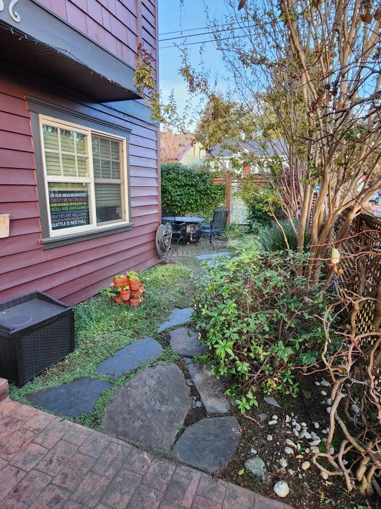 Custom yard maintenance in Lakewood, WA - Wild Bunch Edible Landscapes