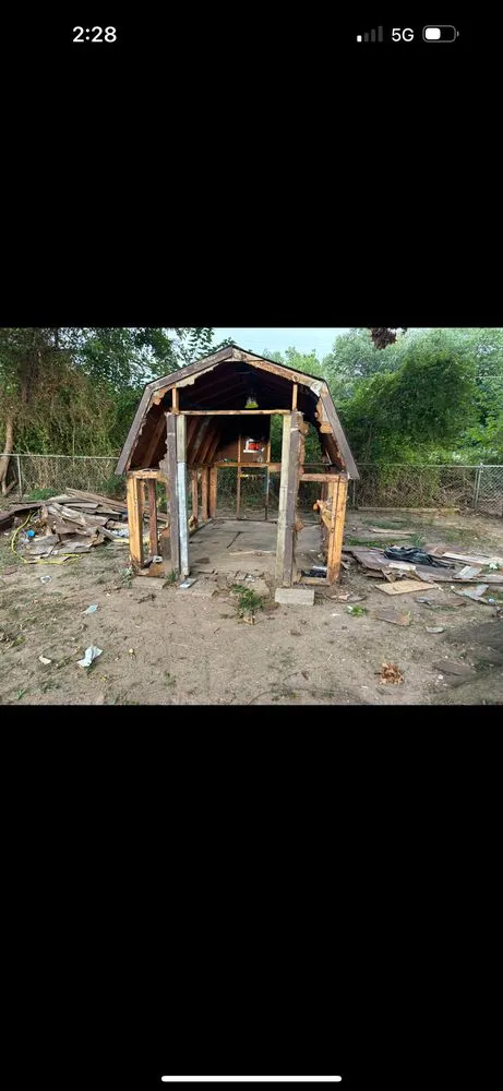 Custom yard cleanup service with custom design in Muskogee, OK by Wild West Junk Removal and Lawncare