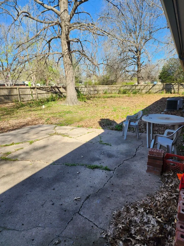 Top-rated residential landscaping experts serving Muskogee, OK - Wild West Junk Removal and Lawncare