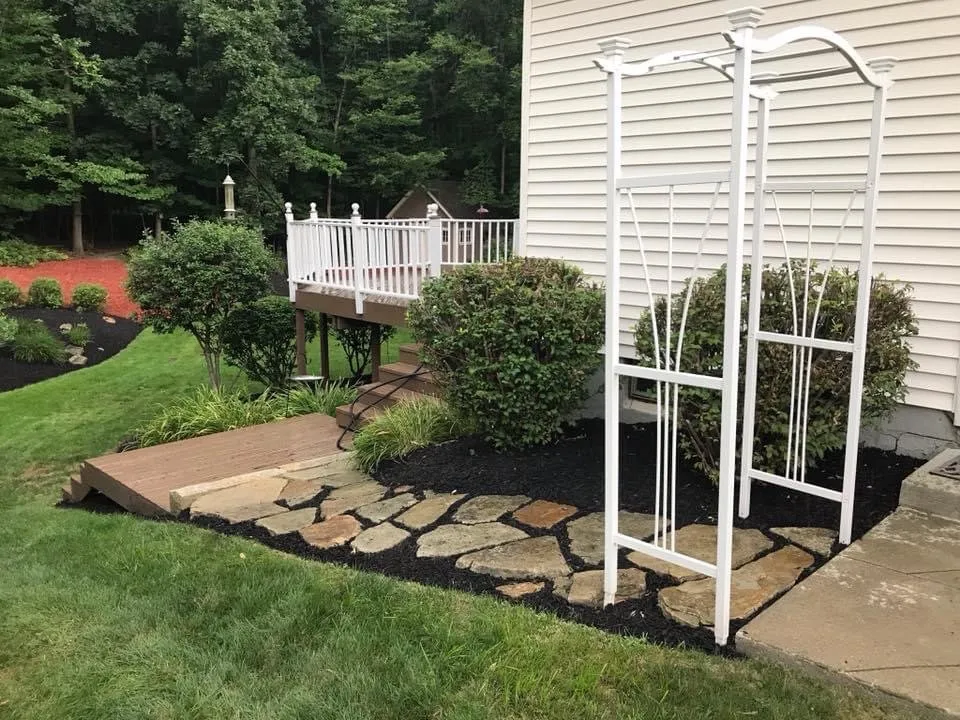 Reliable yard cleanup service in Willoughby, OH by Wilde Property Services