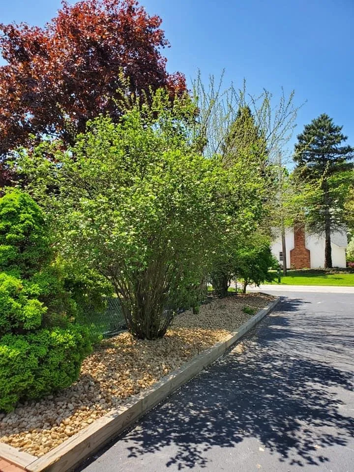 Affordable garden landscaping in Willoughby, OH by Wilde Property Services