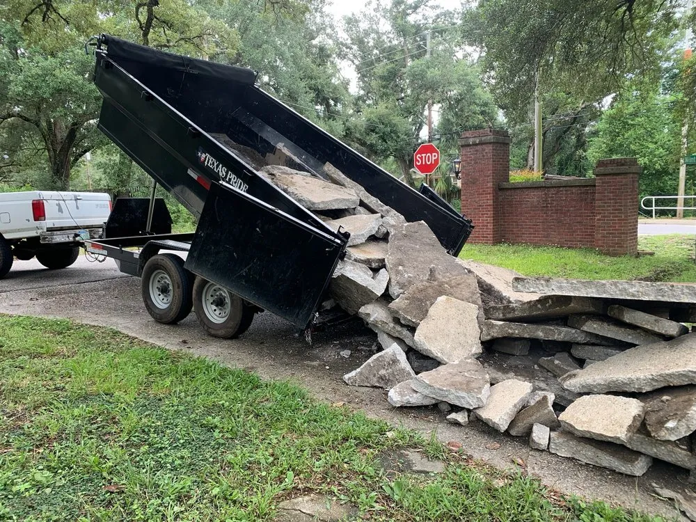 Custom landscaping services with custom design in Gonzalez, FL by Wildflower Innovations