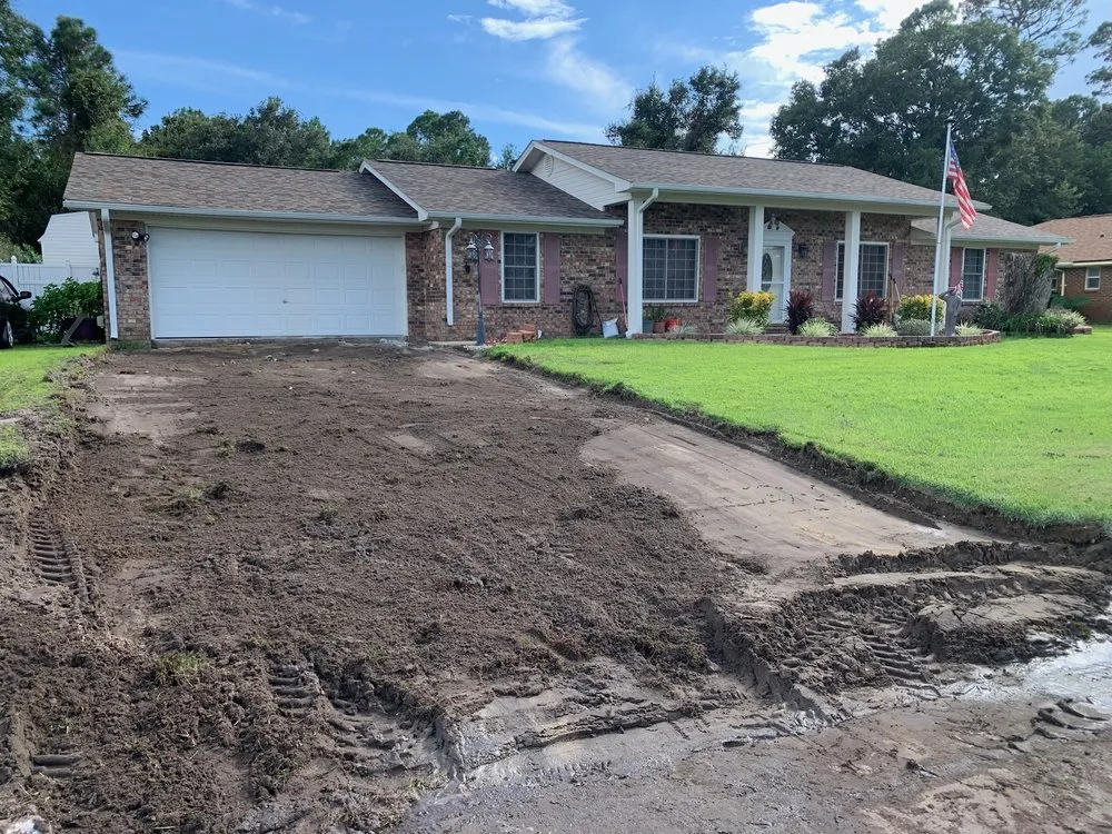 Professional yard cleanup service near you across Gonzalez, FL - Wildflower Innovations