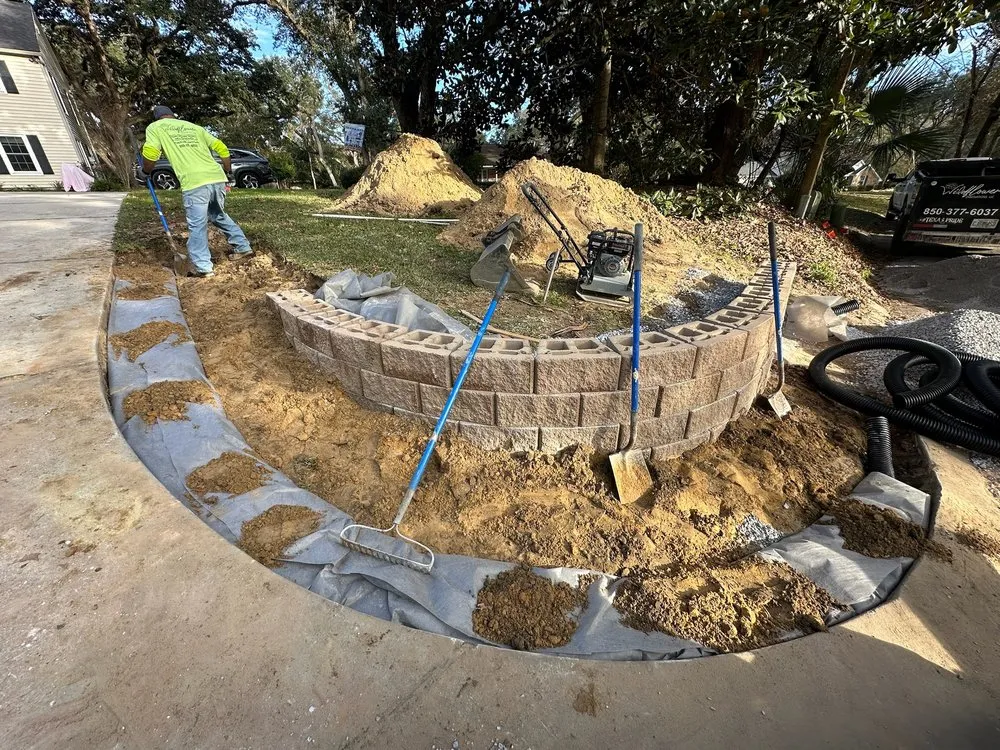 Custom yard cleanup service experts serving Gonzalez, FL - Wildflower Innovations