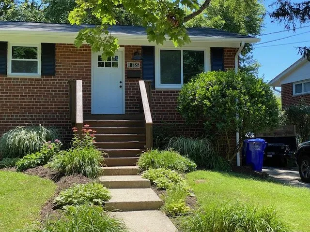 Custom yard maintenance in Rockville, MD - Wildgreen Landscaping