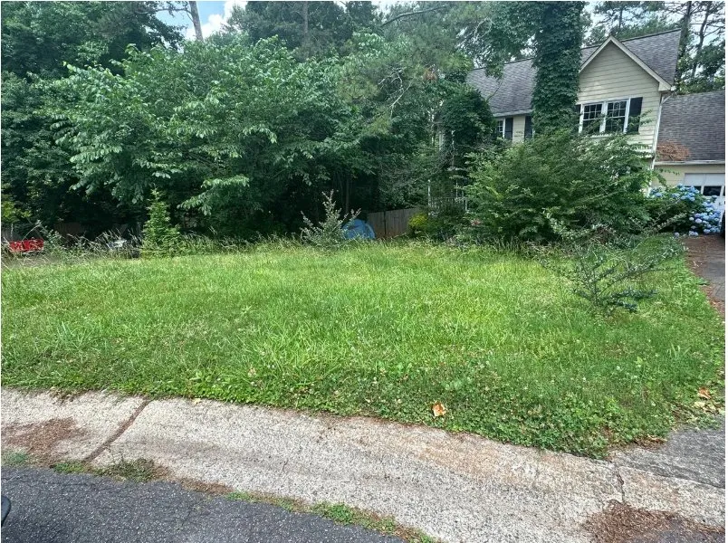 Reliable garden landscaping experts serving Porterdale, GA - WildLawn Lawncare