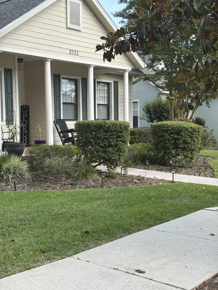Custom yard maintenance experts serving Ocala, FL - Wildman Family Lawn Service