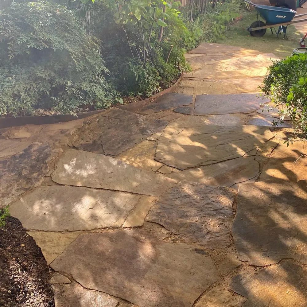 Top-rated yard maintenance for year-round maintenance in Denton, TX by Wildscapers