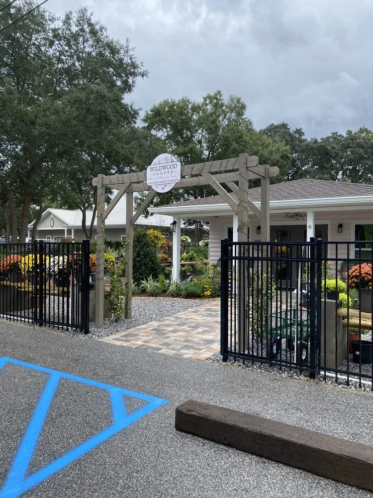 Affordable garden landscaping with custom design in Shalimar, FL by Wildwood Garden Shoppe & Nursery